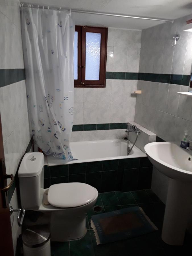 Square House Daire